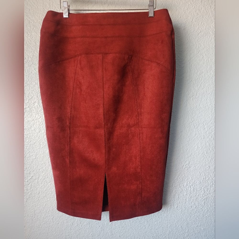 ANDREW MARC faux suede Red Pencil Skirt full control waistband dark Rust Orange